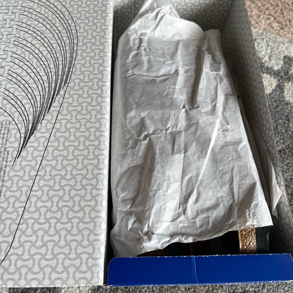 Brand new Birkenstock Kairo Antiqued Brown size 7/ 38 regular width/wide - Picture 11 of 11